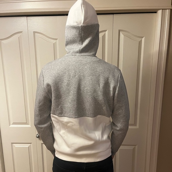 Boss Hugo Boss zippered hoodie, NEW - Picture 3 of 7